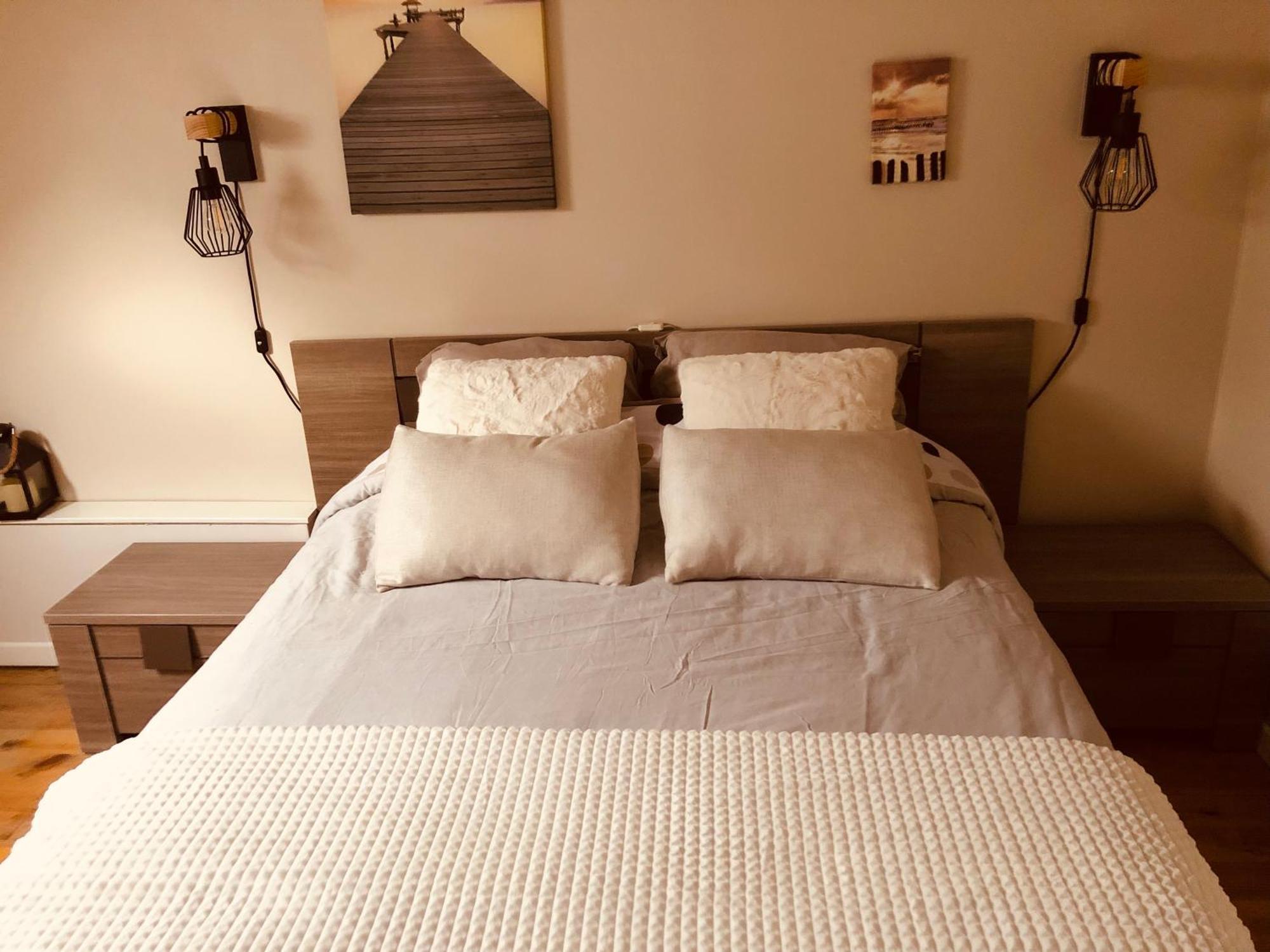 Chambres D'Hotes Bastia Et Bonifacio Retiers Ngoại thất bức ảnh